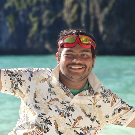 Daksh Kishore Headshot
